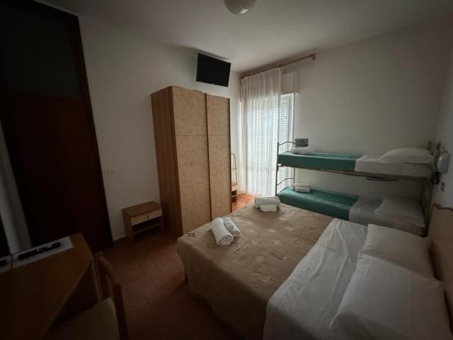 Hotel Villa Vera Rimini Luaran gambar