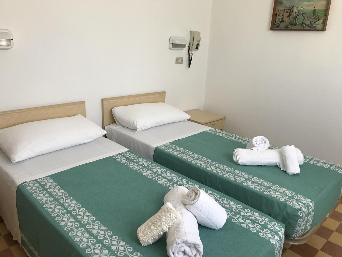 Hotel Villa Vera Rimini Luaran gambar
